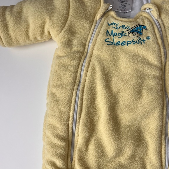 Baby Merlin Magic sleep suit size large 6-9 months - Picture 3 of 6